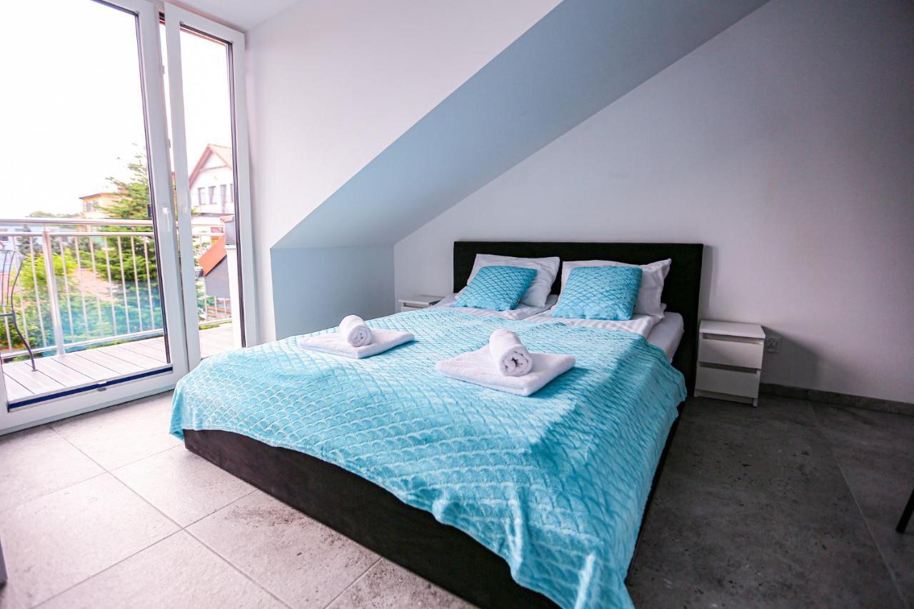 Apart Baltyk Pokoje & Apartamenty Łeba Extérieur photo