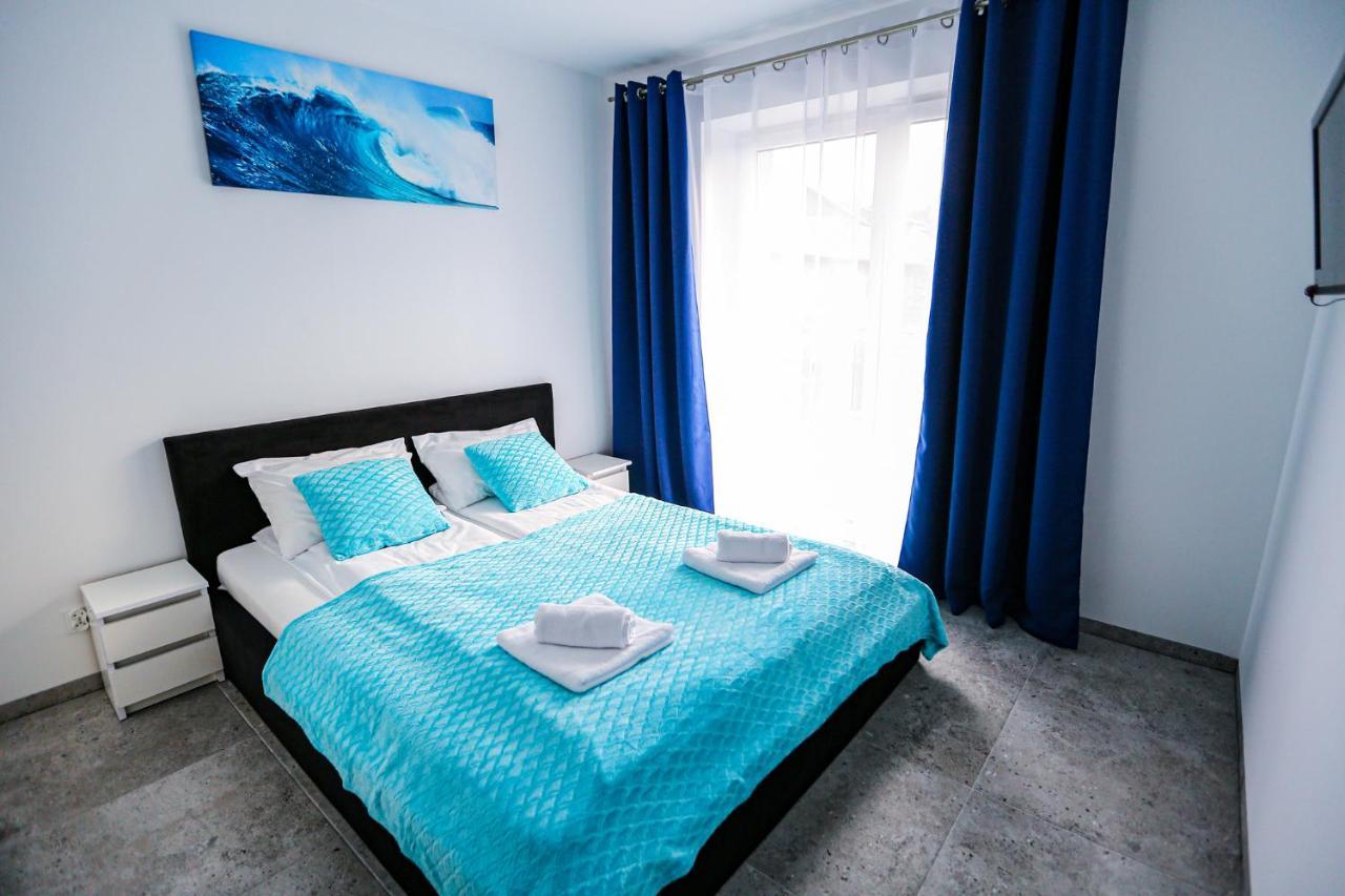 Apart Baltyk Pokoje & Apartamenty Łeba Extérieur photo