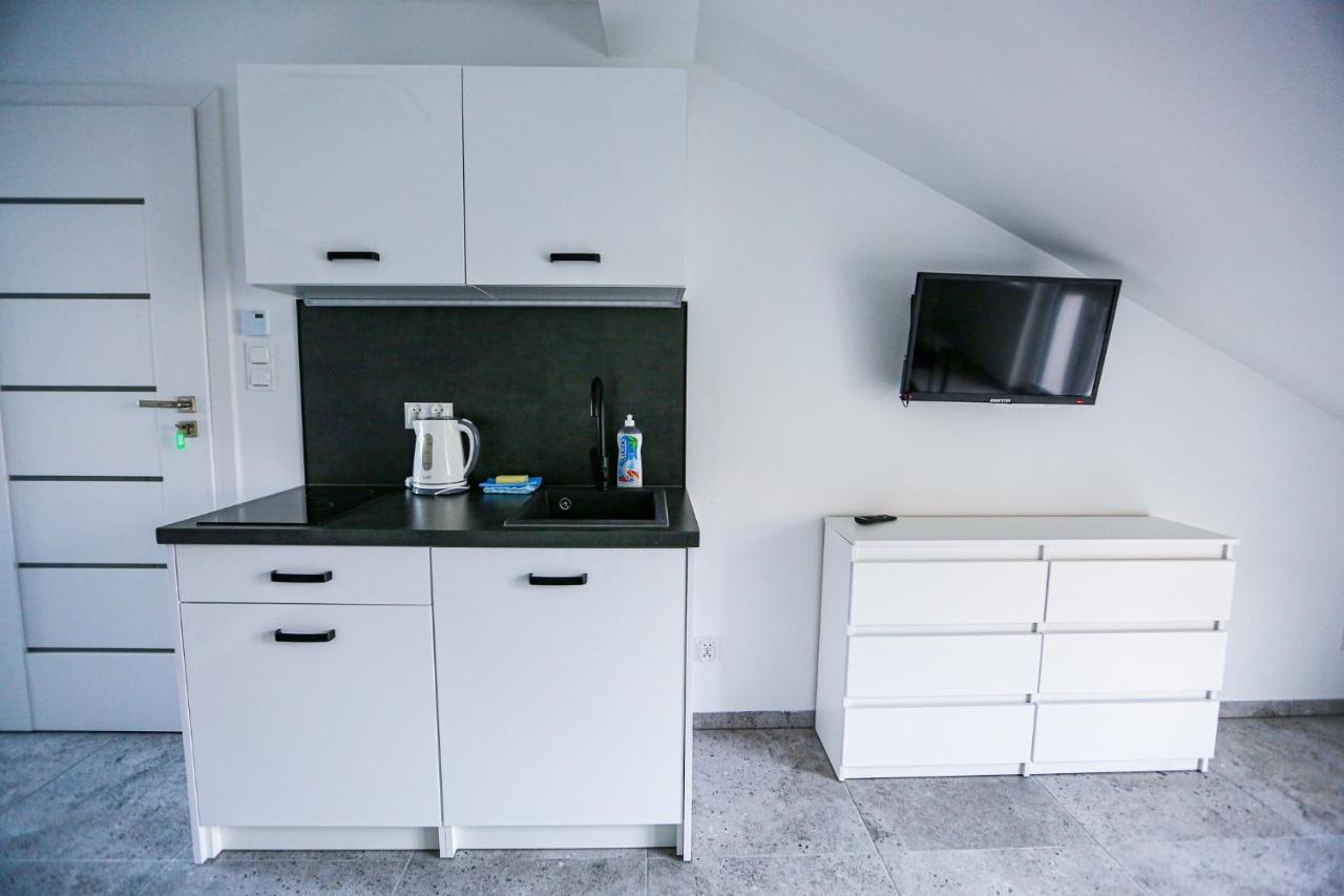 Apart Baltyk Pokoje & Apartamenty Łeba Extérieur photo