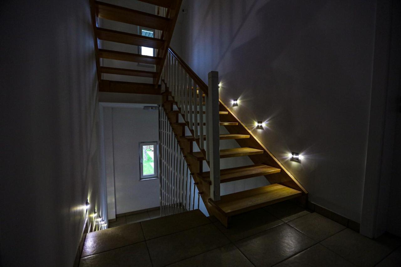 Apart Baltyk Pokoje & Apartamenty Łeba Extérieur photo