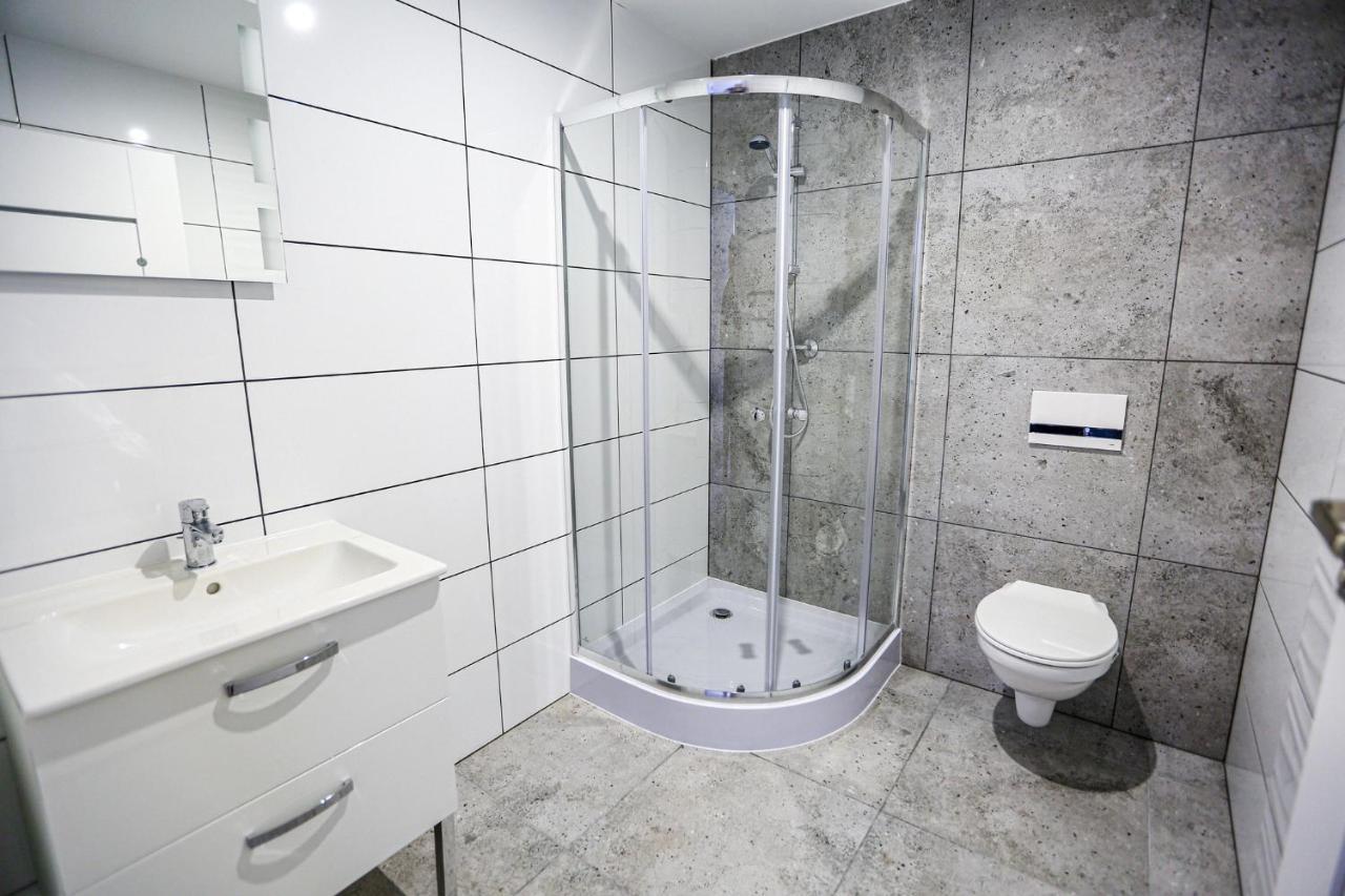 Apart Baltyk Pokoje & Apartamenty Łeba Extérieur photo