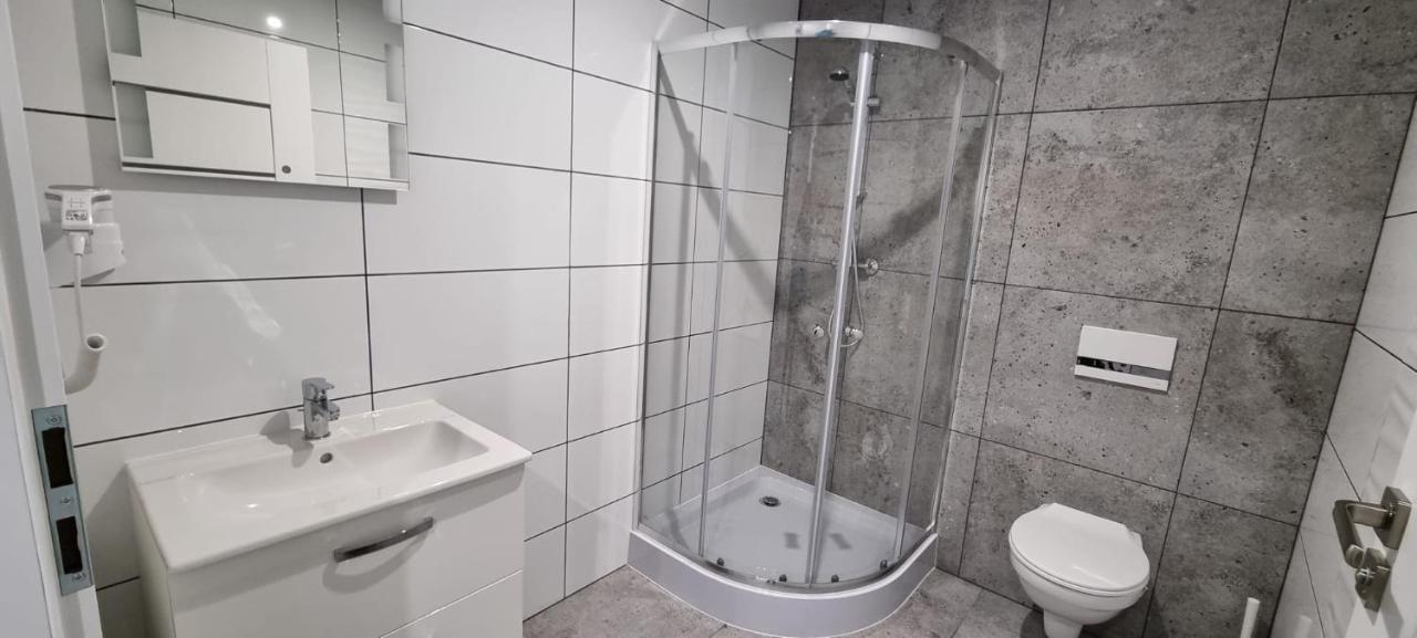 Apart Baltyk Pokoje & Apartamenty Łeba Extérieur photo