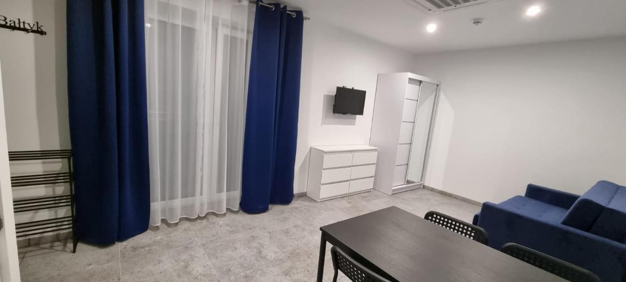 Apart Baltyk Pokoje & Apartamenty Łeba Extérieur photo