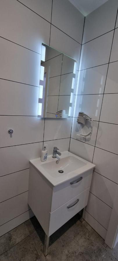 Apart Baltyk Pokoje & Apartamenty Łeba Extérieur photo