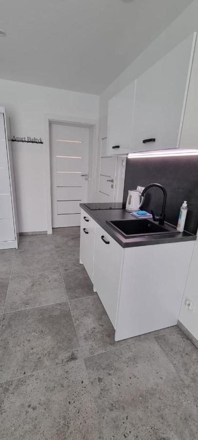 Apart Baltyk Pokoje & Apartamenty Łeba Extérieur photo