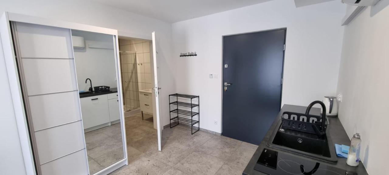 Apart Baltyk Pokoje & Apartamenty Łeba Extérieur photo